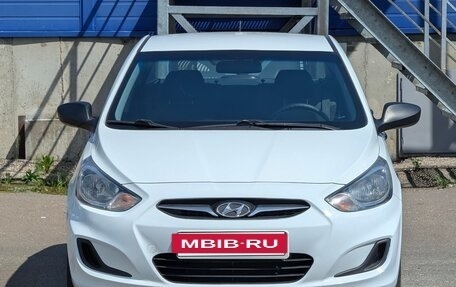 Hyundai Solaris II рестайлинг, 2014 год, 785 000 рублей, 11 фотография
