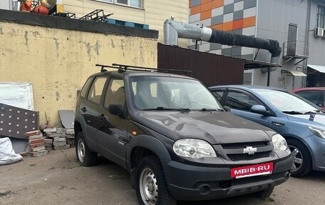 Chevrolet Niva I рестайлинг, 2010 год, 110 000 рублей, 4 фотография