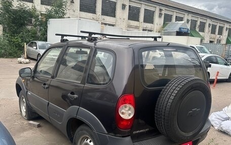 Chevrolet Niva I рестайлинг, 2010 год, 110 000 рублей, 7 фотография