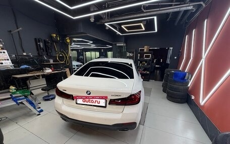 BMW 5 серия, 2022 год, 6 800 000 рублей, 3 фотография