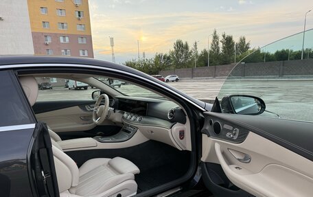 Mercedes-Benz E-Класс, 2021 год, 5 800 000 рублей, 7 фотография