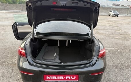 Mercedes-Benz E-Класс, 2021 год, 5 800 000 рублей, 11 фотография