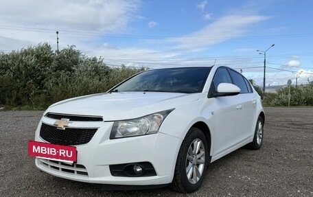 Chevrolet Cruze II, 2012 год, 970 000 рублей, 3 фотография
