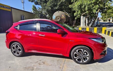 Honda Vezel, 2019 год, 2 200 000 рублей, 2 фотография