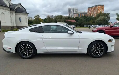 Ford Mustang VI рестайлинг, 2021 год, 3 260 000 рублей, 7 фотография