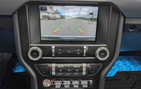 Ford Mustang VI рестайлинг, 2021 год, 3 260 000 рублей, 23 фотография