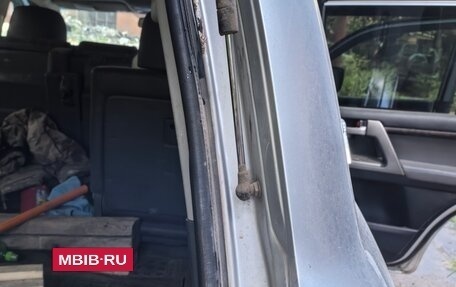 Toyota Land Cruiser 200, 2008 год, 2 300 000 рублей, 4 фотография