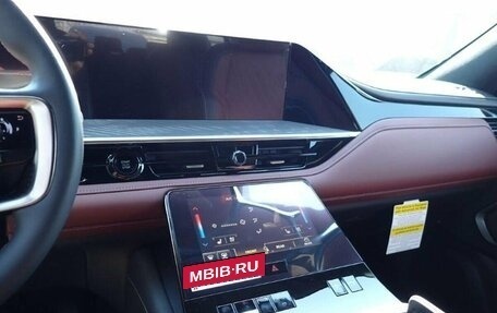 Infiniti QX80, 2026 год, 16 290 000 рублей, 13 фотография