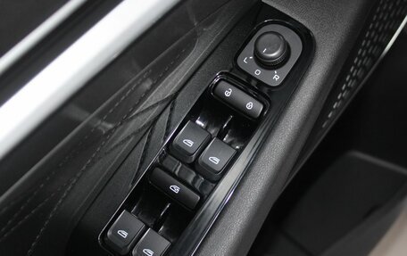 Geely Emgrand, 2024 год, 1 699 900 рублей, 14 фотография