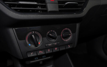 Volkswagen Polo VI (EU Market), 2021 год, 1 680 000 рублей, 14 фотография