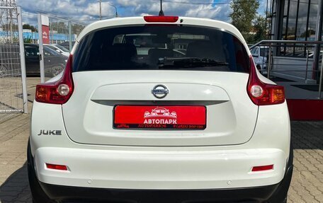 Nissan Juke II, 2011 год, 999 000 рублей, 5 фотография