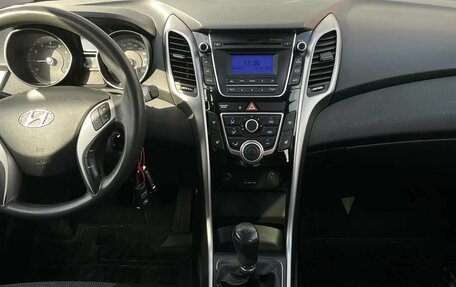 Hyundai i30 II рестайлинг, 2013 год, 970 000 рублей, 4 фотография