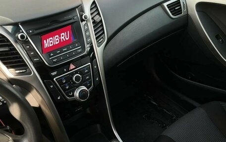 Hyundai i30 II рестайлинг, 2013 год, 970 000 рублей, 7 фотография