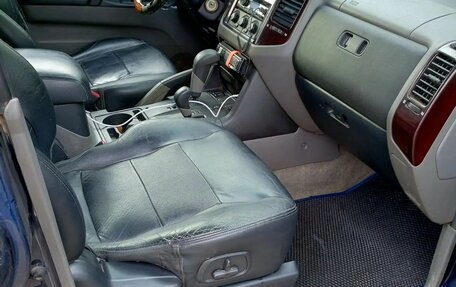 Mitsubishi Montero III, 2001 год, 400 000 рублей, 8 фотография