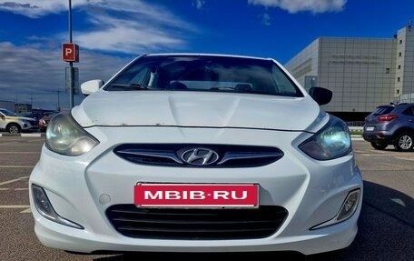 Hyundai Solaris II рестайлинг, 2014 год, 499 999 рублей, 4 фотография