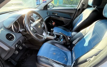 Chevrolet Cruze II, 2013 год, 865 000 рублей, 10 фотография