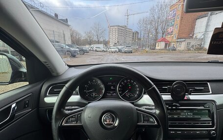 Skoda Superb III рестайлинг, 2013 год, 999 000 рублей, 5 фотография