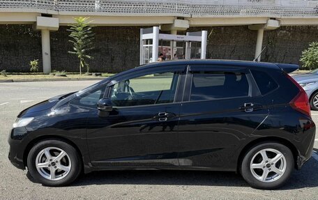 Honda Fit III, 2015 год, 1 050 000 рублей, 8 фотография