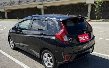 Honda Fit III, 2015 год, 1 050 000 рублей, 13 фотография