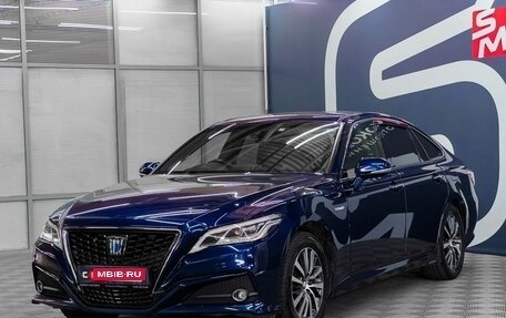 Toyota Crown, 2019 год, 3 399 900 рублей, 3 фотография