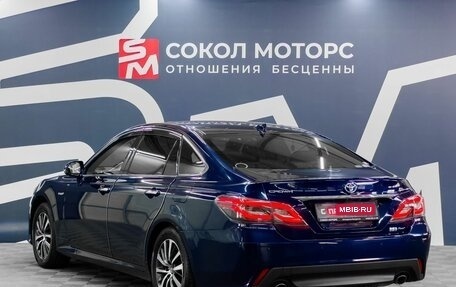 Toyota Crown, 2019 год, 3 399 900 рублей, 4 фотография