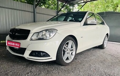 Mercedes-Benz C-Класс, 2012 год, 1 100 000 рублей, 1 фотография