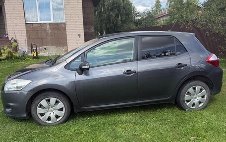 Toyota Auris II, 2010 год, 1 150 000 рублей, 2 фотография