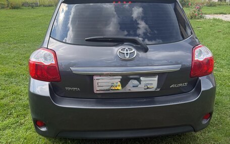 Toyota Auris II, 2010 год, 1 150 000 рублей, 3 фотография