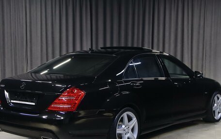 Mercedes-Benz S-Класс, 2011 год, 1 549 000 рублей, 2 фотография