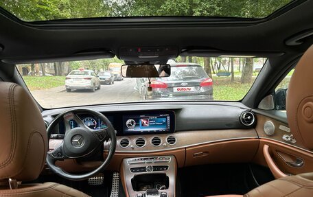 Mercedes-Benz E-Класс, 2016 год, 2 950 000 рублей, 4 фотография