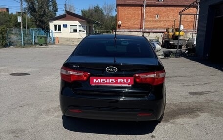 KIA Rio III рестайлинг, 2012 год, 725 000 рублей, 2 фотография