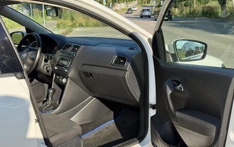 Volkswagen Polo VI (EU Market), 2012 год, 720 000 рублей, 11 фотография