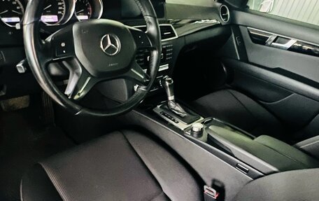 Mercedes-Benz C-Класс, 2012 год, 1 100 000 рублей, 5 фотография