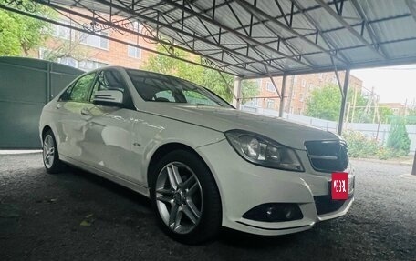 Mercedes-Benz C-Класс, 2012 год, 1 100 000 рублей, 2 фотография