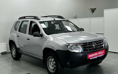 Renault Duster I рестайлинг, 2014 год, 970 000 рублей, 2 фотография