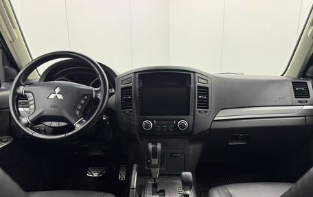 Mitsubishi Pajero IV, 2013 год, 1 999 000 рублей, 14 фотография