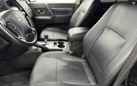 Mitsubishi Pajero IV, 2013 год, 1 999 000 рублей, 25 фотография