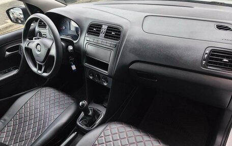 Volkswagen Polo VI (EU Market), 2018 год, 1 349 000 рублей, 5 фотография