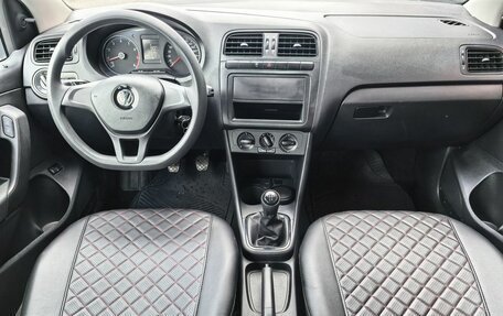 Volkswagen Polo VI (EU Market), 2018 год, 1 349 000 рублей, 6 фотография