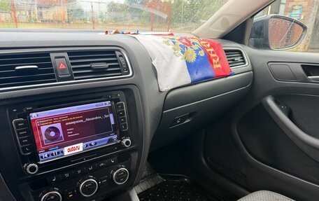 Volkswagen Jetta VI, 2014 год, 560 000 рублей, 8 фотография