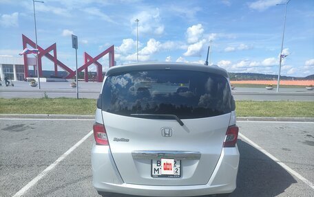 Honda Freed I, 2012 год, 930 000 рублей, 6 фотография