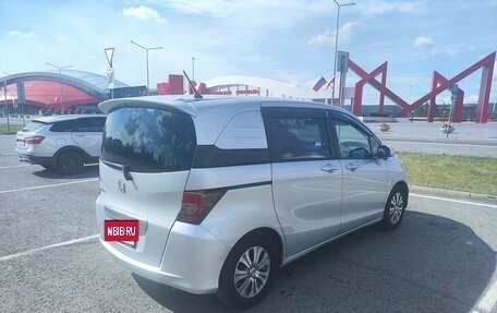 Honda Freed I, 2012 год, 930 000 рублей, 4 фотография