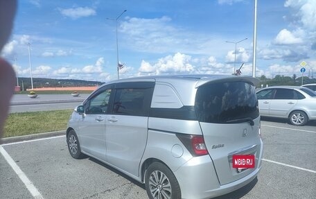 Honda Freed I, 2012 год, 930 000 рублей, 5 фотография