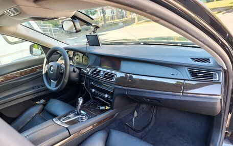 BMW 7 серия, 2010 год, 1 750 000 рублей, 8 фотография