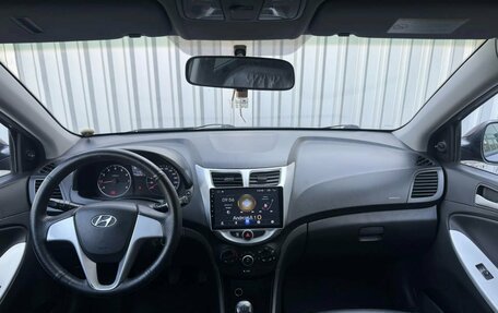 Hyundai Solaris II рестайлинг, 2012 год, 649 000 рублей, 10 фотография