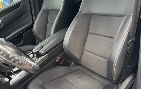 Mercedes-Benz E-Класс, 2013 год, 2 250 000 рублей, 4 фотография
