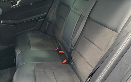 Mercedes-Benz E-Класс, 2013 год, 2 250 000 рублей, 5 фотография