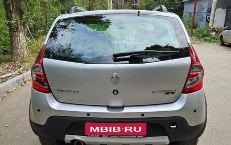 Renault Sandero I, 2013 год, 735 000 рублей, 4 фотография