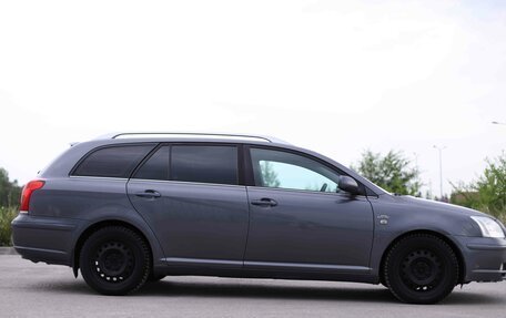 Toyota Avensis III рестайлинг, 2006 год, 536 067 рублей, 4 фотография