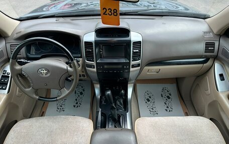 Toyota Land Cruiser Prado 120 рестайлинг, 2008 год, 2 199 999 рублей, 16 фотография